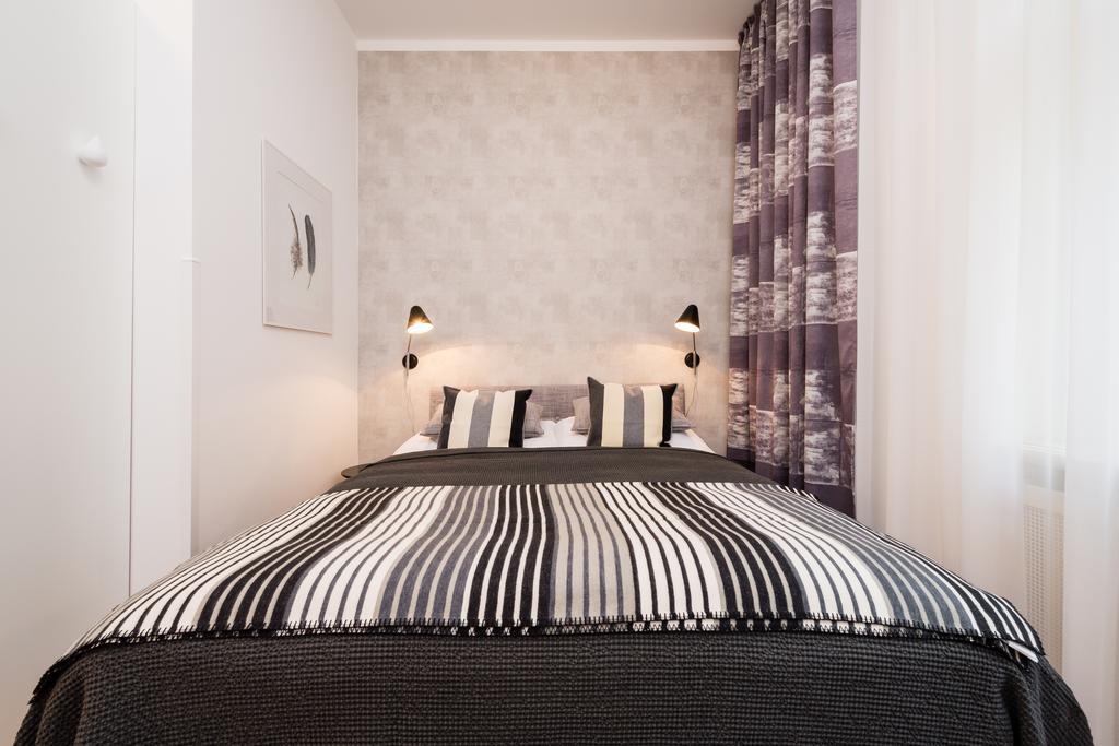 Modern Apartment Charvatova ปราก ภายนอก รูปภาพ