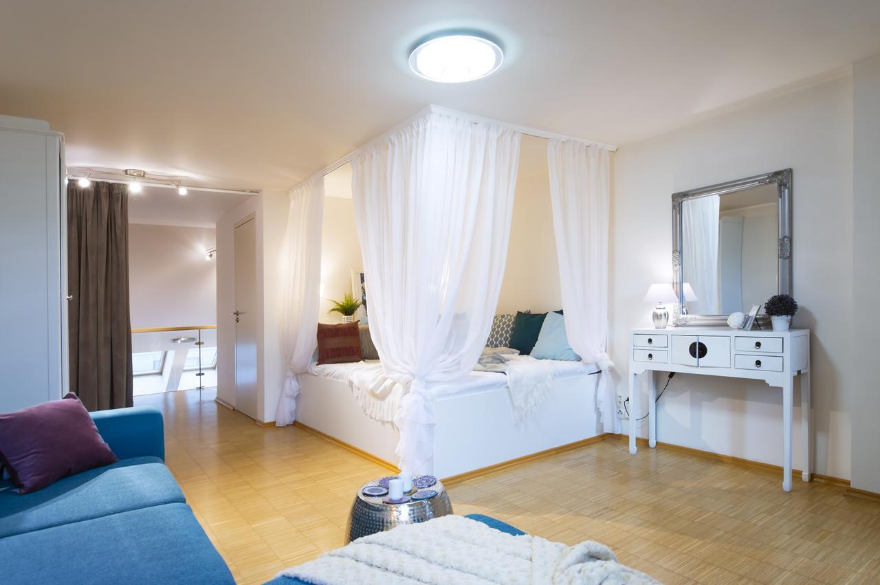 Modern Apartment Charvatova ปราก ภายนอก รูปภาพ
